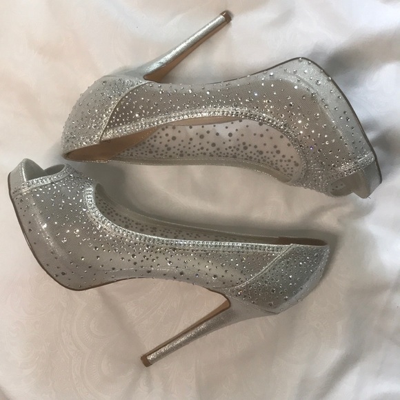 Heels - Picture 2 of 2